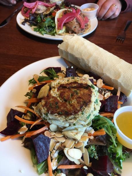 Honey's Farm Fresh Gourmet Kitchen