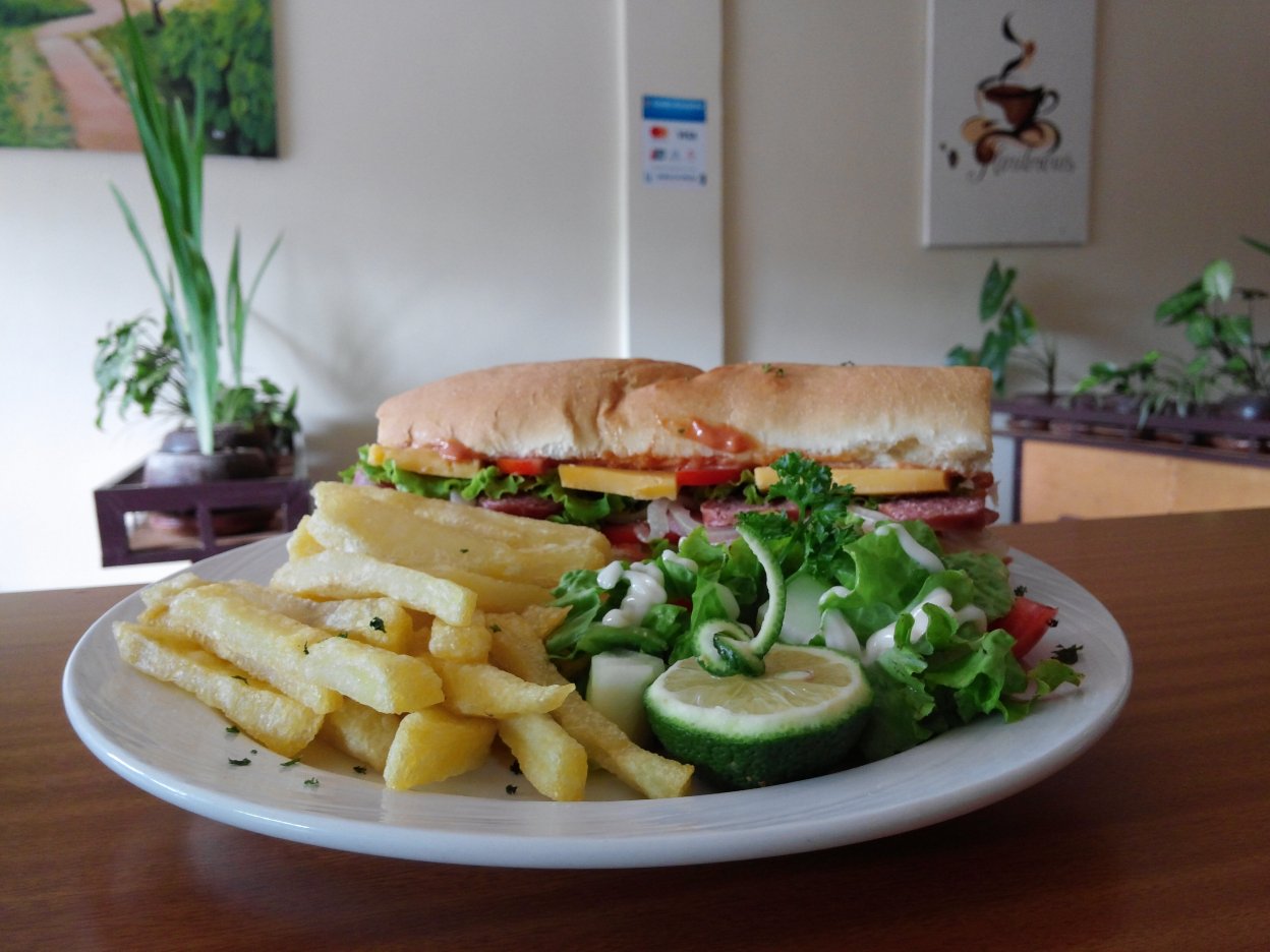 Floribrews Café