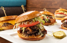 BRU Burger Bar - South Bend餐厅图片