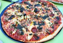 Pizza and CO美食图片