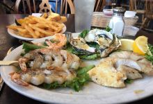 Captain's Choice Family Fish House美食图片
