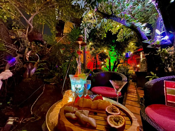 Secret Lounge
