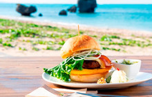 On The Beach Cafe餐厅图片