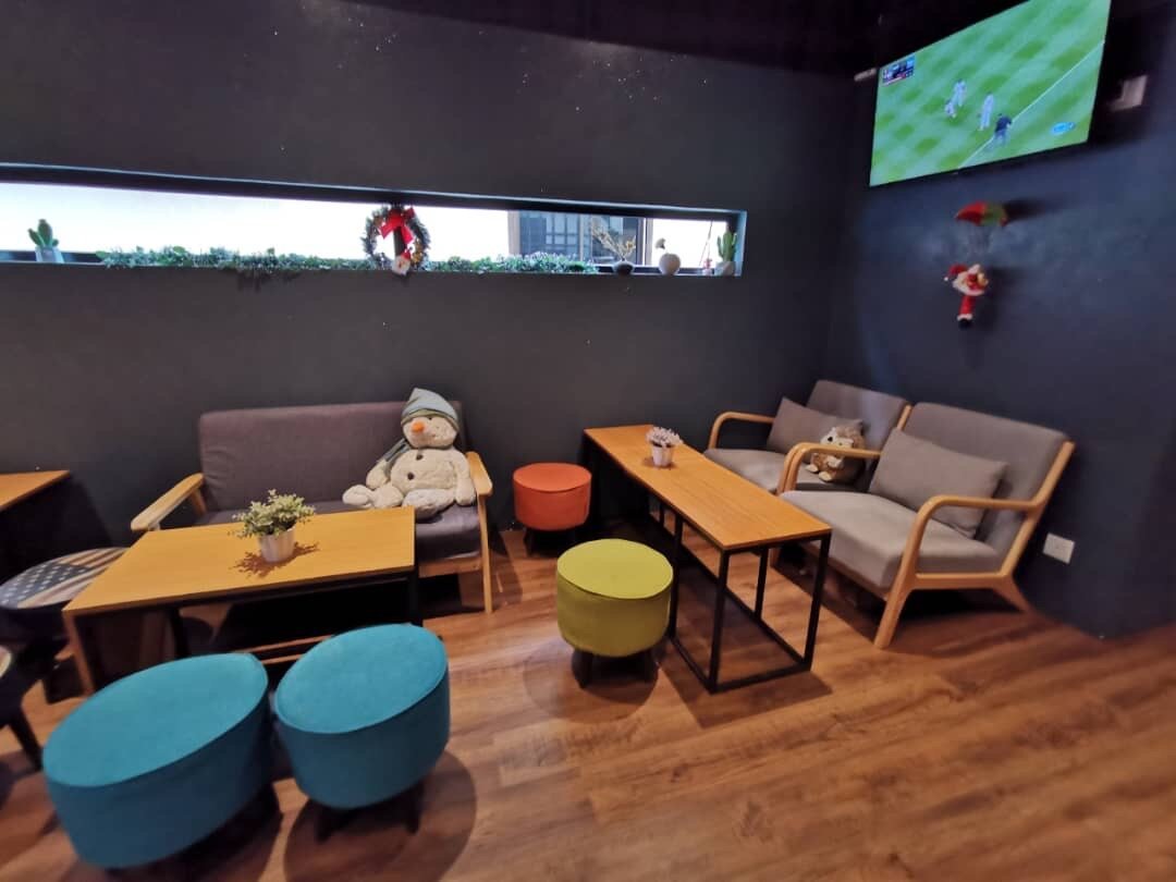 Bark & Bean Pet Wellness Lounge