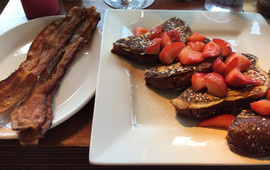 1400 Bar & Grill