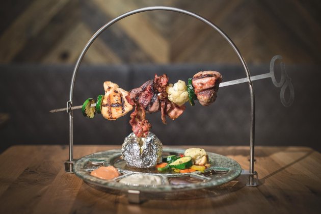 Gaspis Woodfired Grill