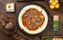 老武铁锅炖餐厅图片