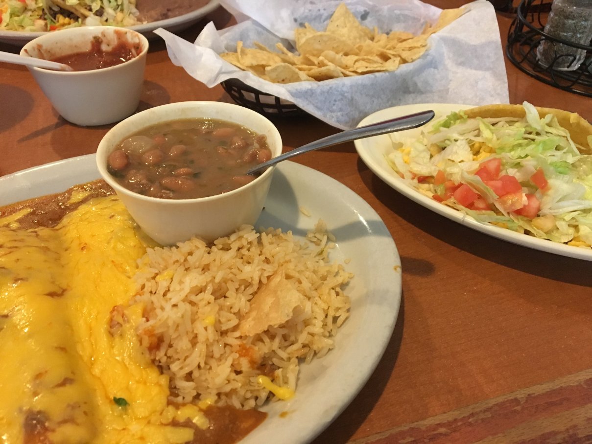 Amaya's Taco Village餐厅图片
