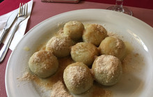 Restauracia u 3 Apostolov餐厅图片