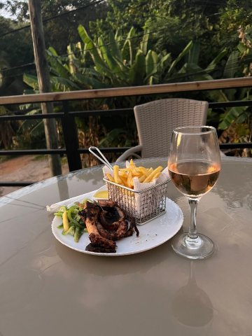 RESTAURANT TAKAMAKASKY & VILLAS