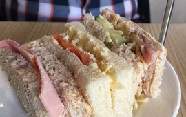 Becws Islyn Bakery