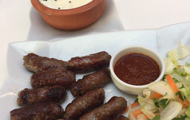 Özcanlar Köfte Sahil Şubesi