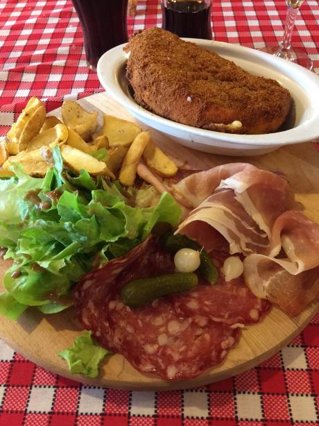 Hotel Restaurant le Lac Bleu