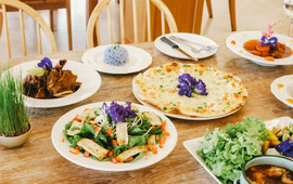 Karin & Shor's Dining And Ice-cream House