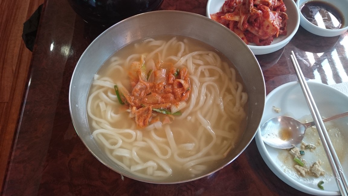 Tongil Noodles Soup