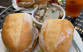 Neal's Deli