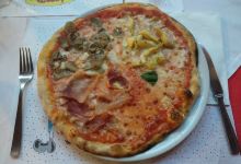 Pizzeria Vesuvio美食图片