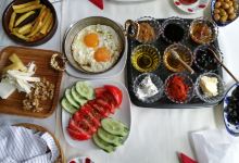 Tasev Sanat ve Sarapevi美食图片