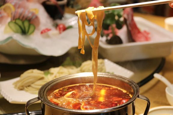 公航旅·黄河明珠国际酒店餐饮中心