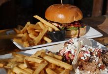 Kickapoo Tavern美食图片