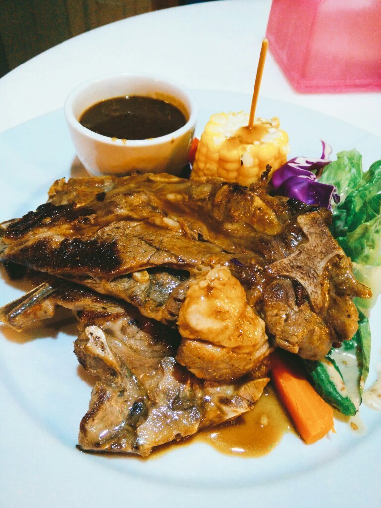 心思思聚餐屋