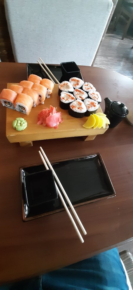 Asakhi Sushi-Bar