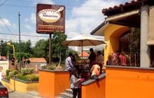 Los Almuerzos餐厅图片