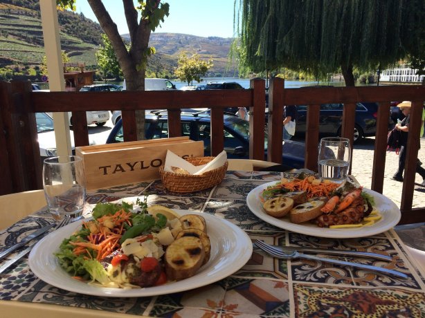 Bar Restaurante Veladouro