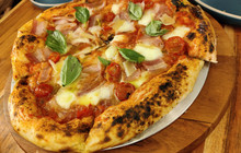 The AMIGOS Experience Pizzeria🍕| Best Restaurant in Kasauli💯 | Speciality coffee☕ & all day dining & café⭐⭐⭐⭐⭐餐厅图片