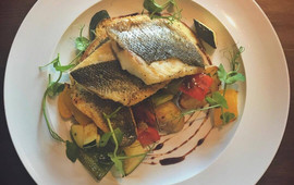 The Dresser's Arms Pub & Rooms