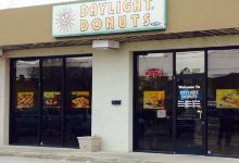 Daylight Donuts美食图片