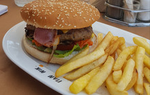 Pannik Traditional Grill House餐厅图片
