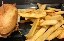 Red Robin America's Gourmet Burgers and Spirits餐厅图片