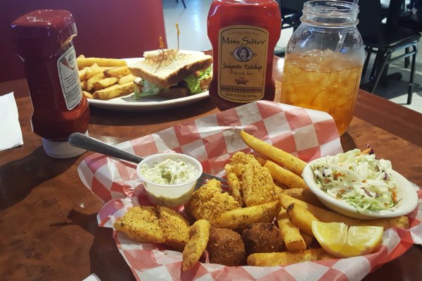 Sagebrush Cafe & Gifts