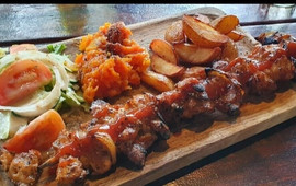 Loco Pub & Coachman Grill
