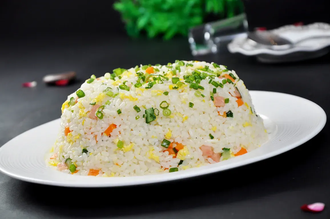绿蓝白(东南店)美食图片
