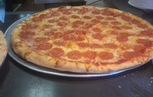 Upper Crust Pizza餐厅图片