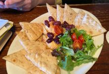 Upstream Brewing Company美食图片