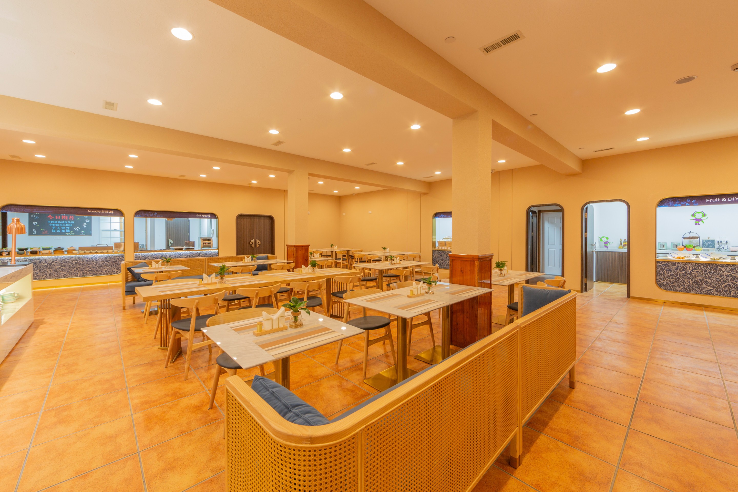 黄山排云型旅酒店·自助餐厅餐厅图片