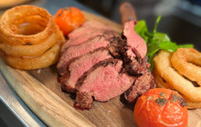 Tyacks Hotel Restaurant餐厅图片