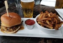 Hungry Brew Hops Public House and Eatery美食图片