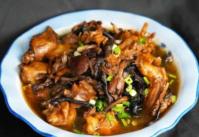 根河冷极村酒店·餐厅餐厅图片