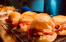 River Cruz Cafe餐厅图片