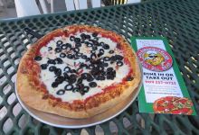 Lake Arrowhead Village Pizza and Arcade美食图片