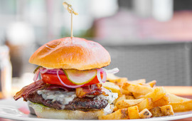 Oliver & Bonacini Café Grill, Blue Mountain