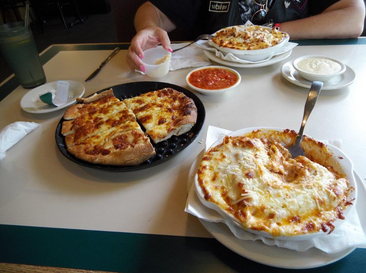 Green Peppers Restaurant餐厅图片