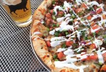 The Stray Dog Bar & Grill美食图片