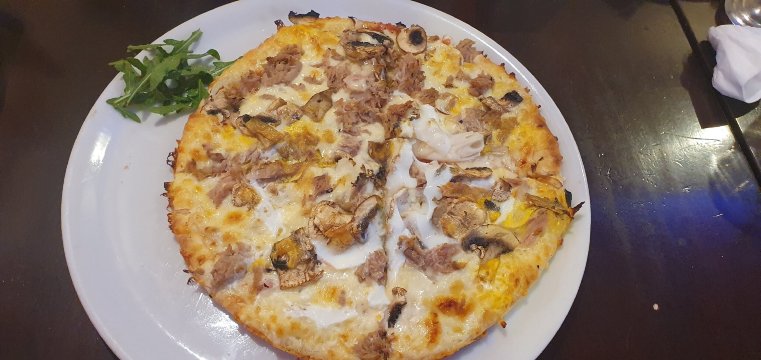 Restaurant & Pizzeria La Bella