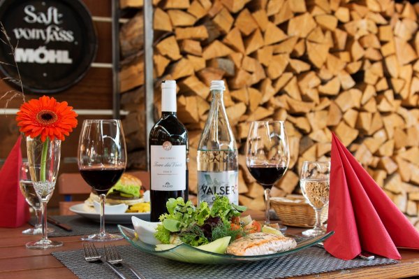 Restaurant & Pub Hirschen