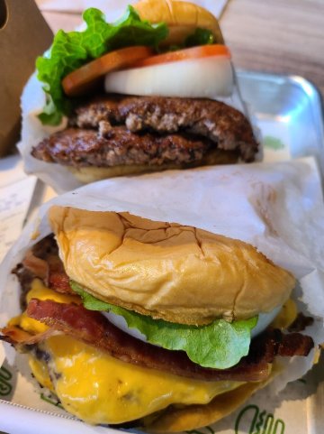 Shake Shack Coral Gables